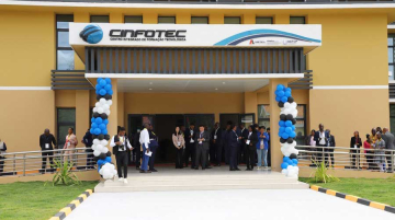 Angola Inauguration centre de formation offert la Chine