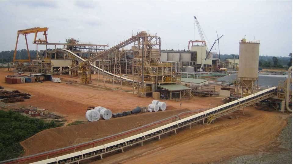 Newmont Corp Akyem Ghana Chinois