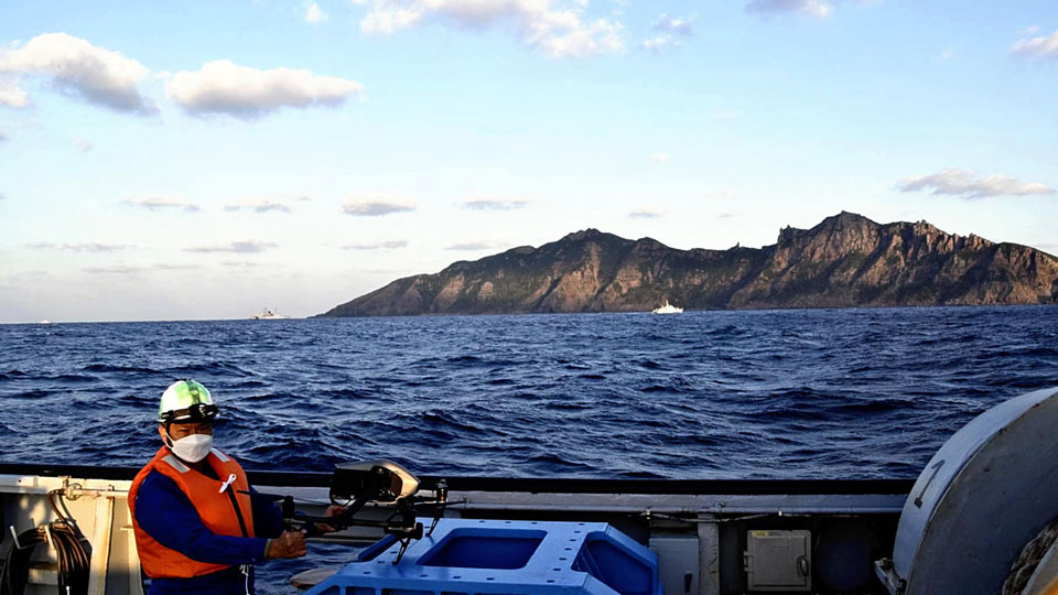 Le Japon dénonce la présence d&rsquo;un bateau de recherche chinois dans sa ZEE